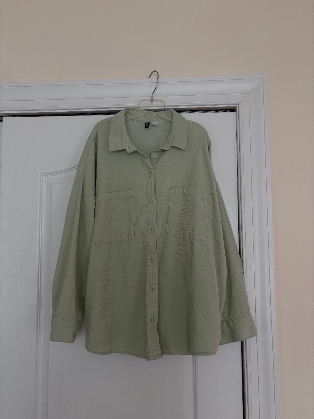 H&M Oversized Corduroy Button Down Shirt Shacket Sage Green (Size M)